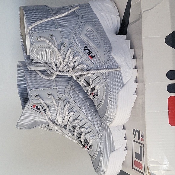 FILA Disruptor ballistic boots size 6.5 - Picture 1 of 8